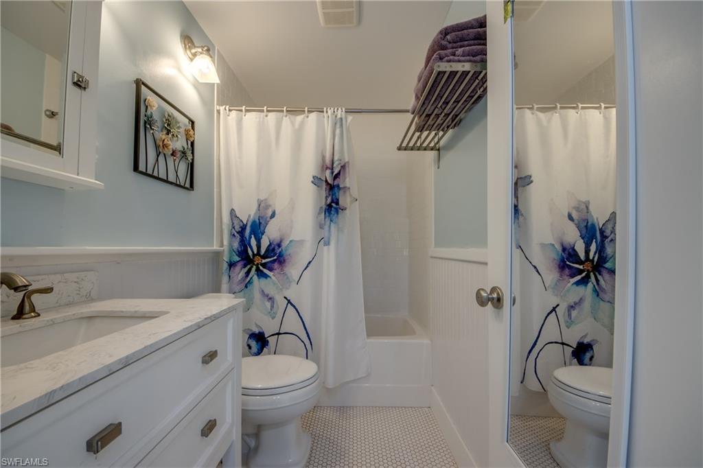 KNIGHTS BOKEELIA ISLE - Residential