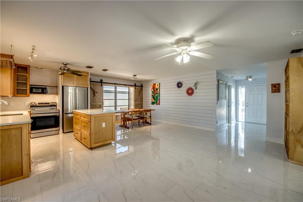 KNIGHTS BOKEELIA ISLE - Residential