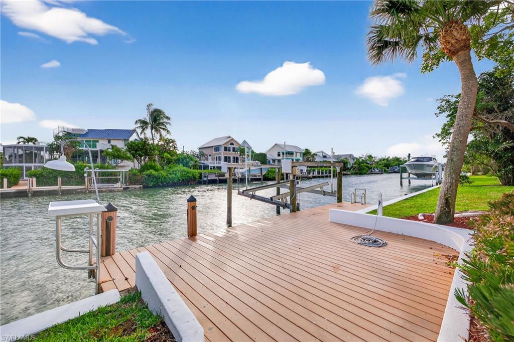 SANIBEL ISLES - Residential