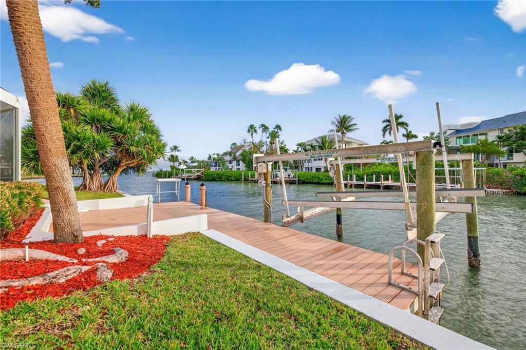 SANIBEL ISLES - Residential