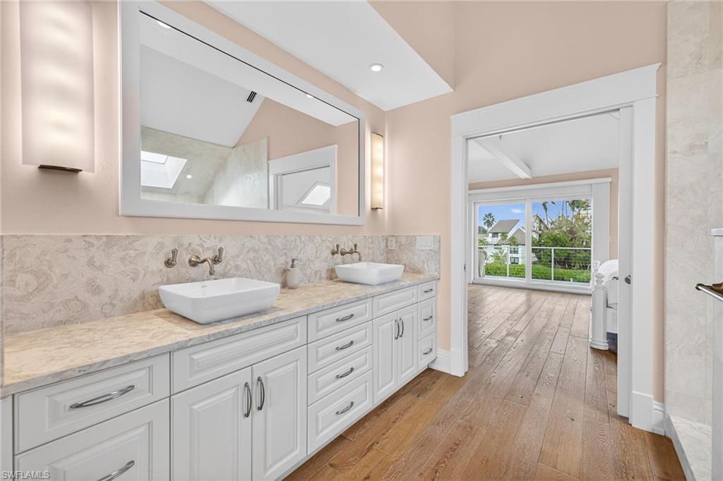 SANIBEL ISLES - Residential