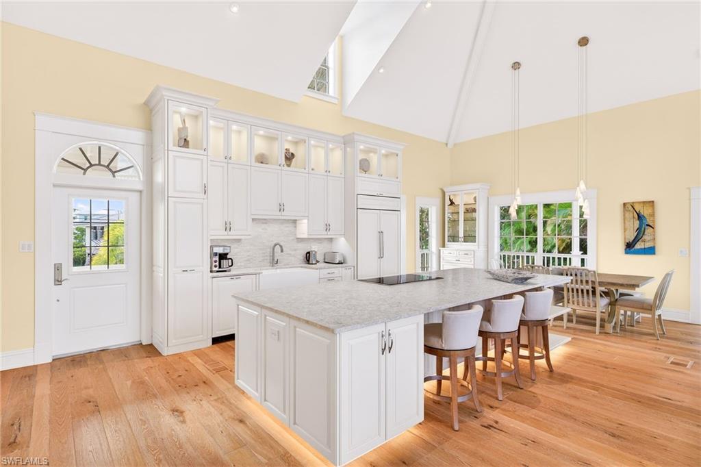 SANIBEL ISLES - Residential