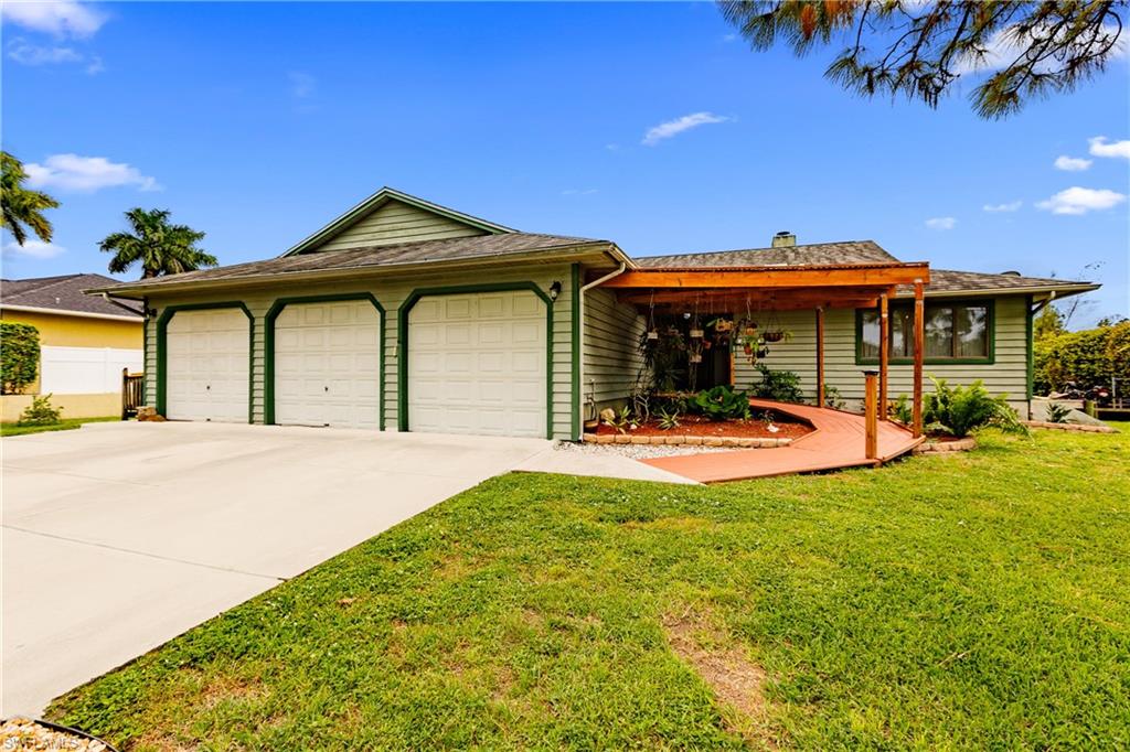 MANATEE POINT - Residential