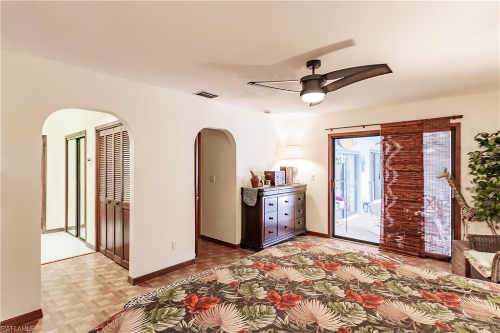 MANATEE POINT - Residential