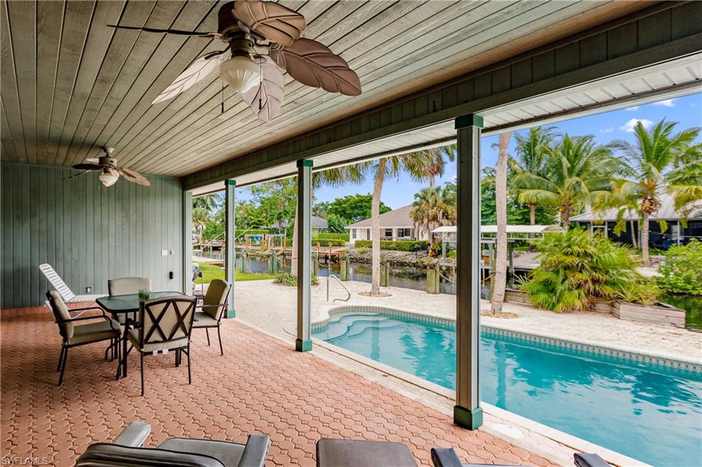 MANATEE POINT - Residential