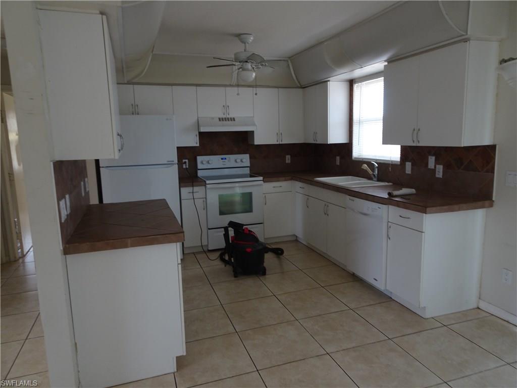 GOLDEN GATE CITY - Residential