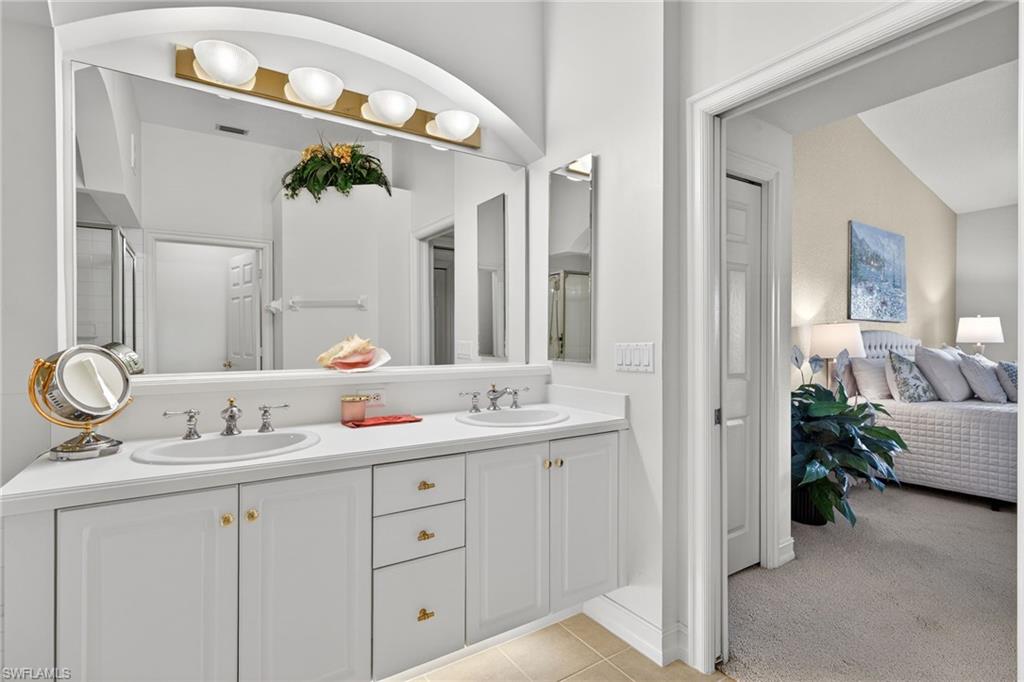 PALM COLONY - Residential