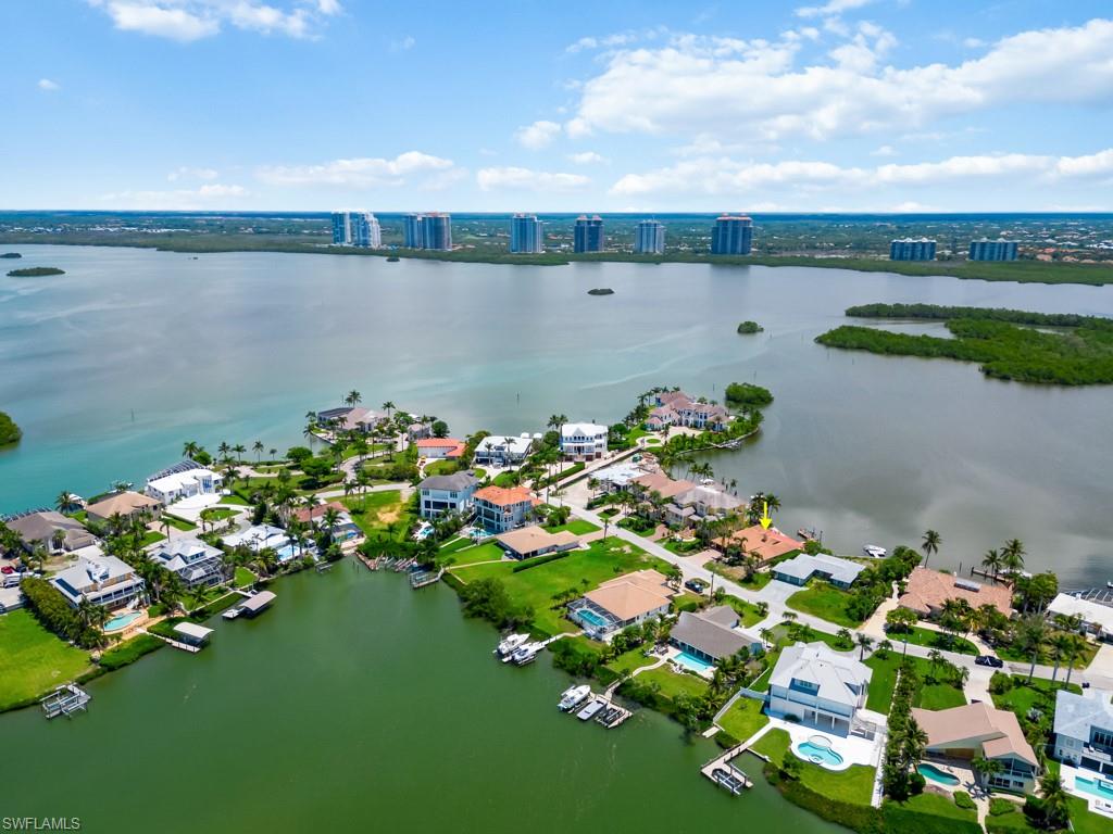 CAROLANDS - Residential