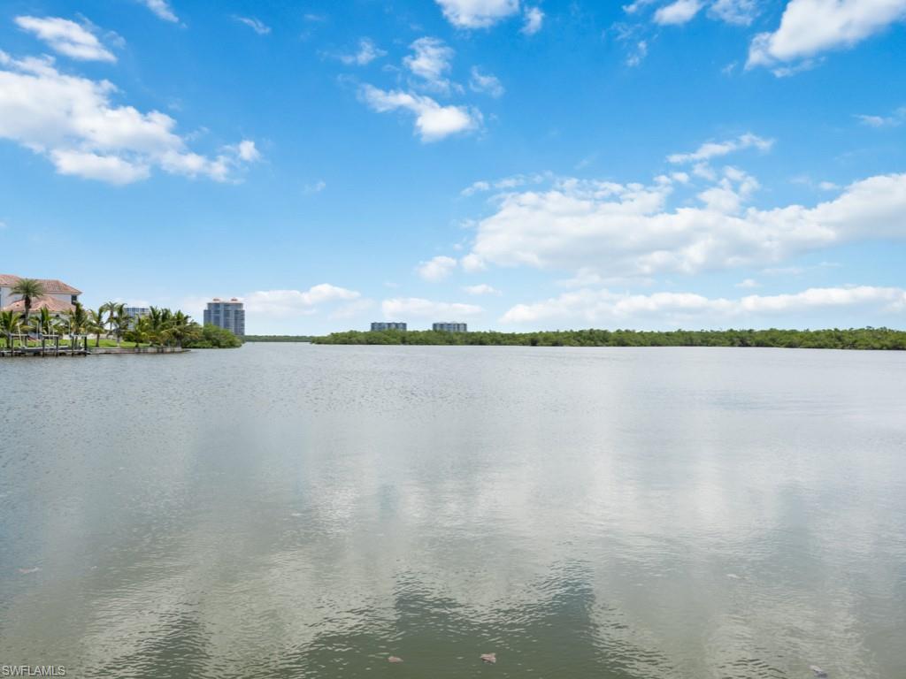 CAROLANDS - Residential