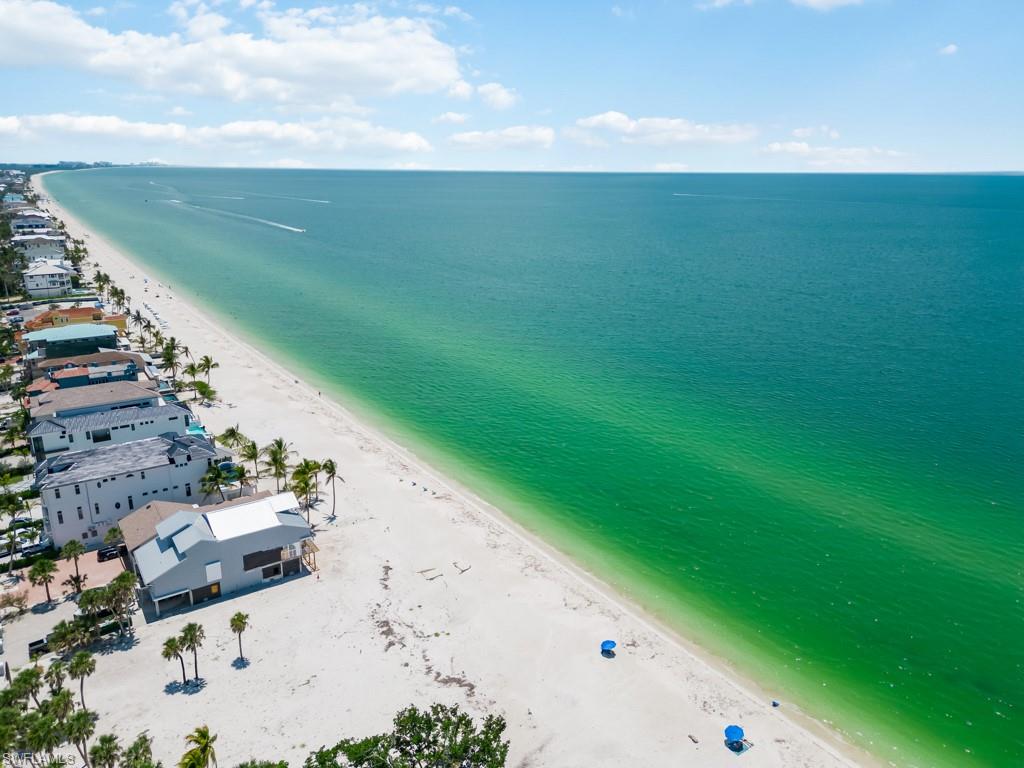 CAROLANDS - Residential