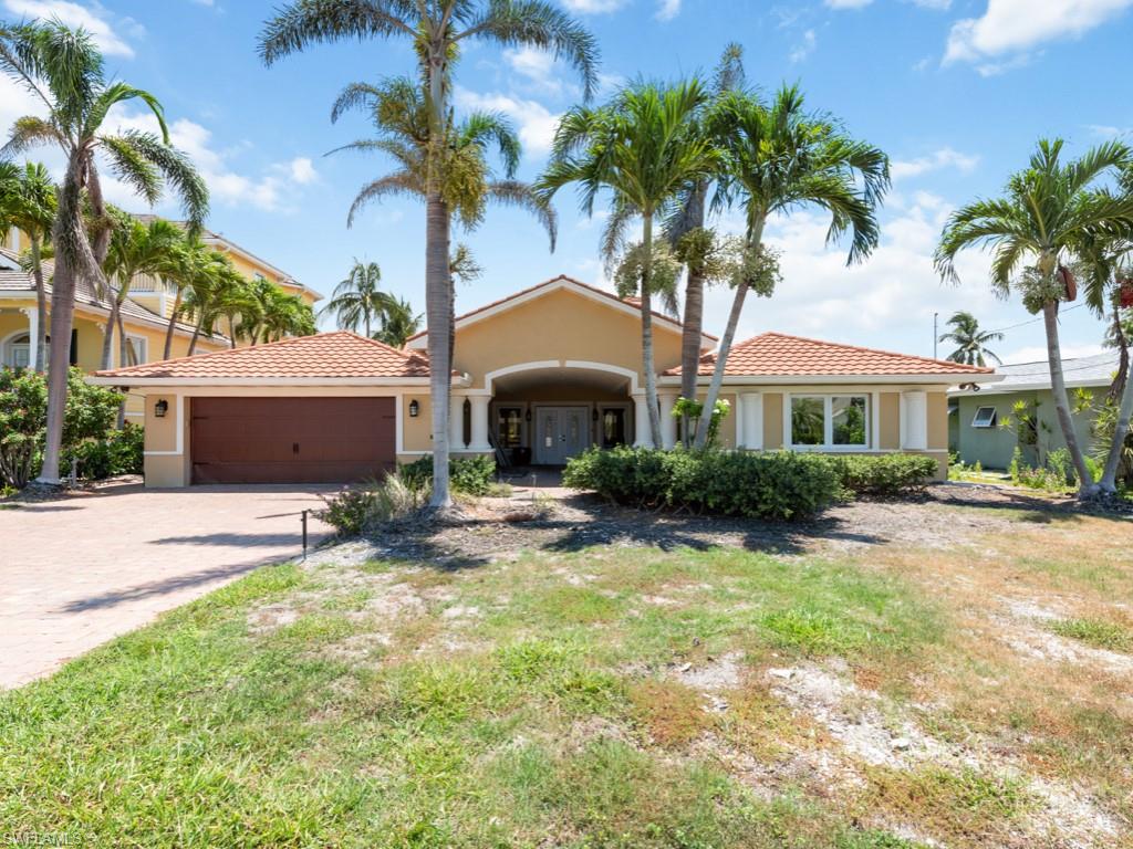 CAROLANDS - Residential