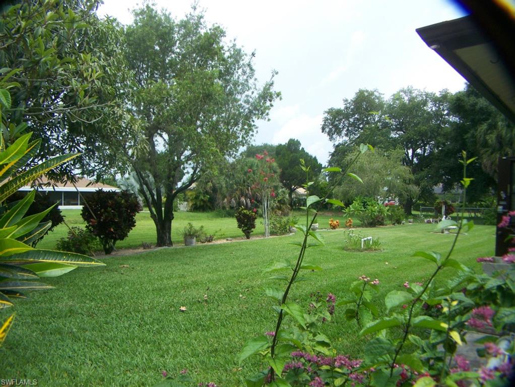 COUNTRY CLUB ESTATES - Residential