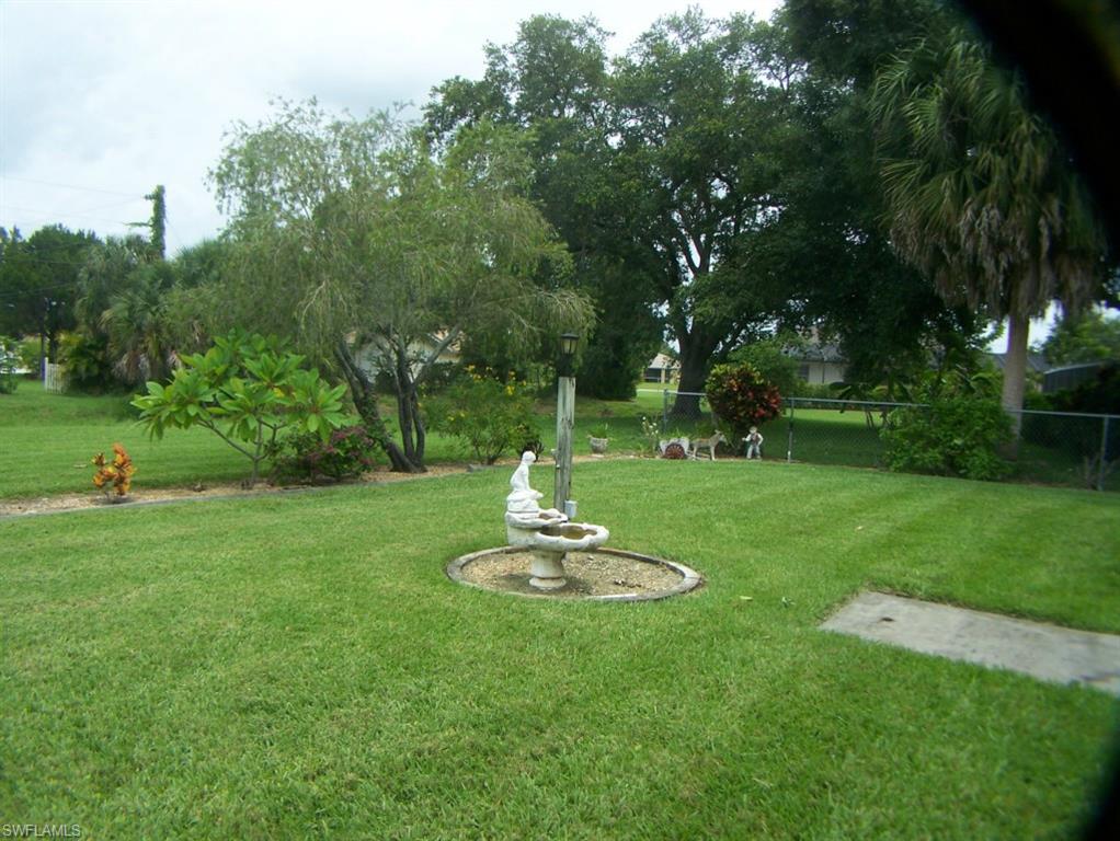 COUNTRY CLUB ESTATES - Residential