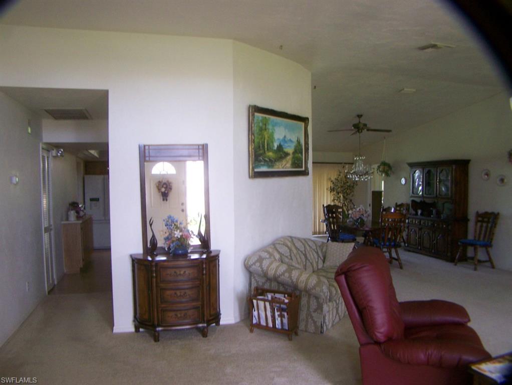 COUNTRY CLUB ESTATES - Residential