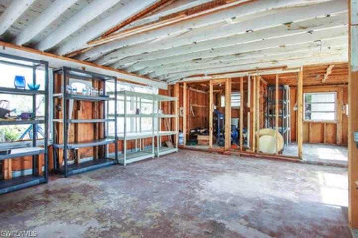 METES AND BOUNDS - Residential