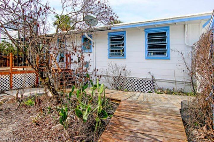 METES AND BOUNDS - Residential