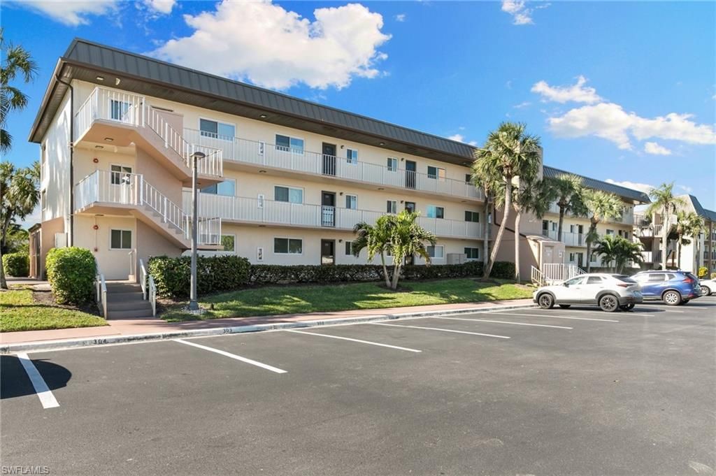 Photo of 1024 Manatee RD #C303, NAPLES, FL 34114 (MLS # 226016618)