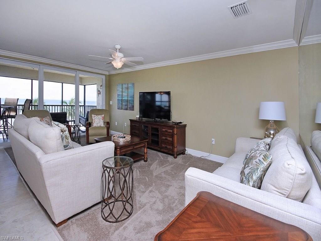 KINGS CROWN - Residential