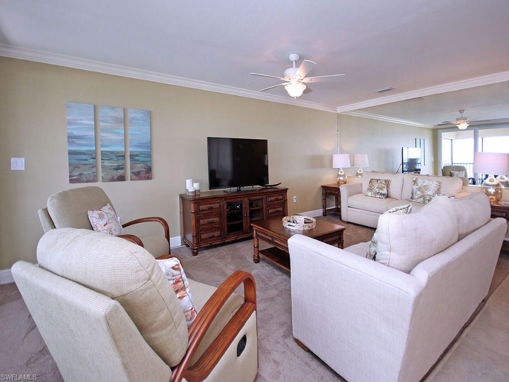 KINGS CROWN - Residential