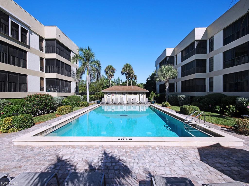 KINGS CROWN - Residential