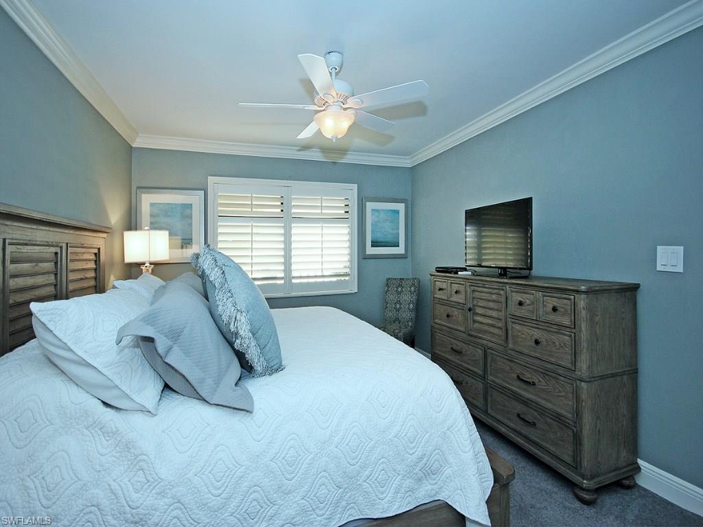 KINGS CROWN - Residential