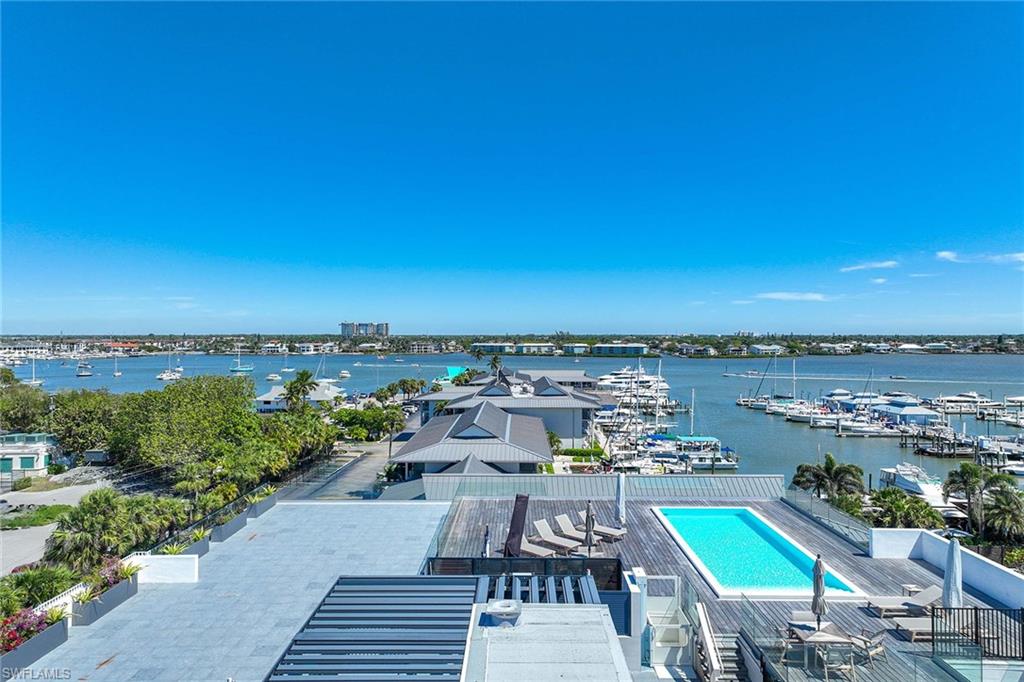 NAUTILUS NAPLES - Residential