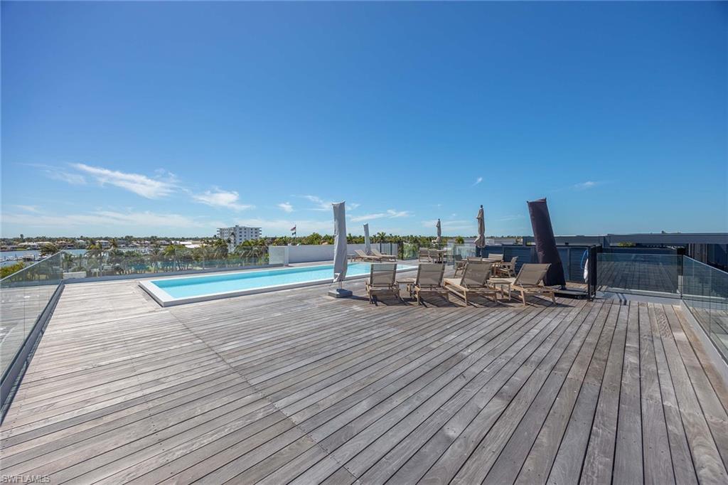 NAUTILUS NAPLES - Residential