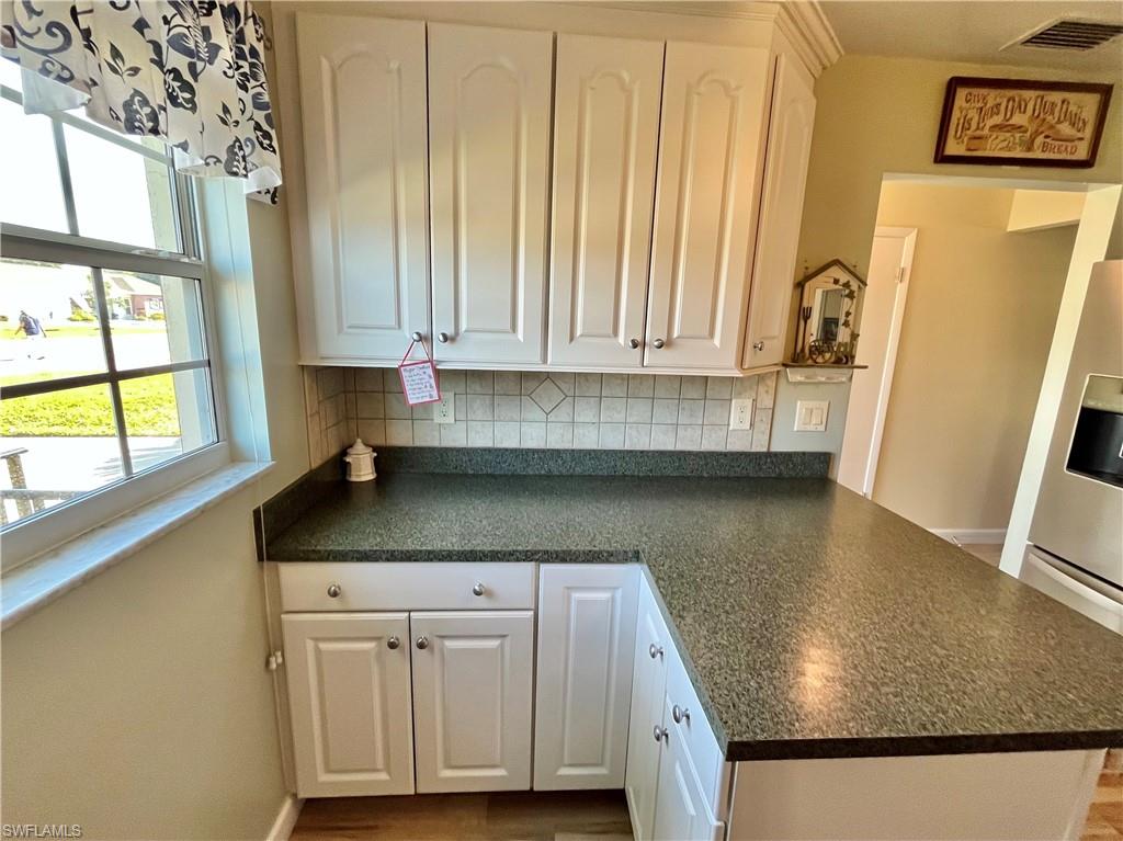 MYERLEE COUNTRY CLUB ESTATES NORTH CONDO - Residential