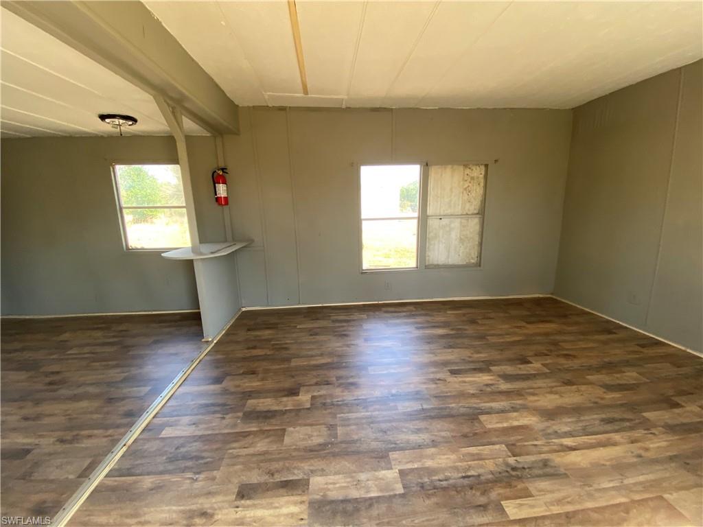 SUNCOAST ESTATES UNREC - Residential Lease