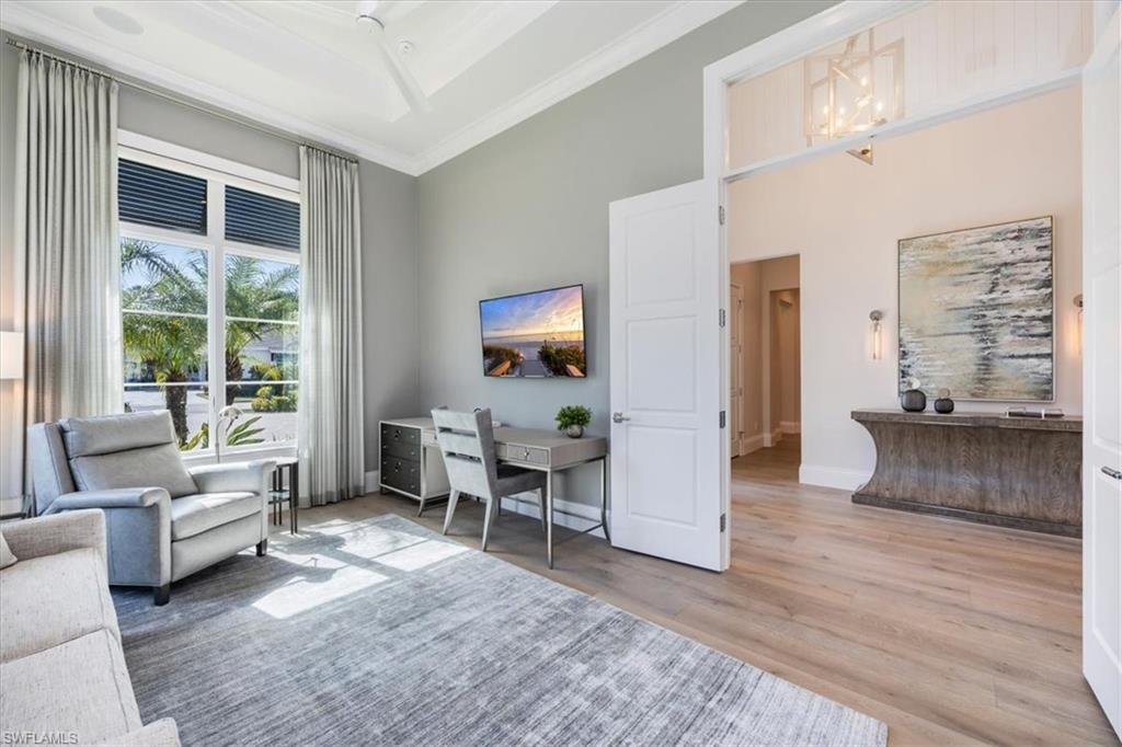 WINDWARD ISLE - Residential