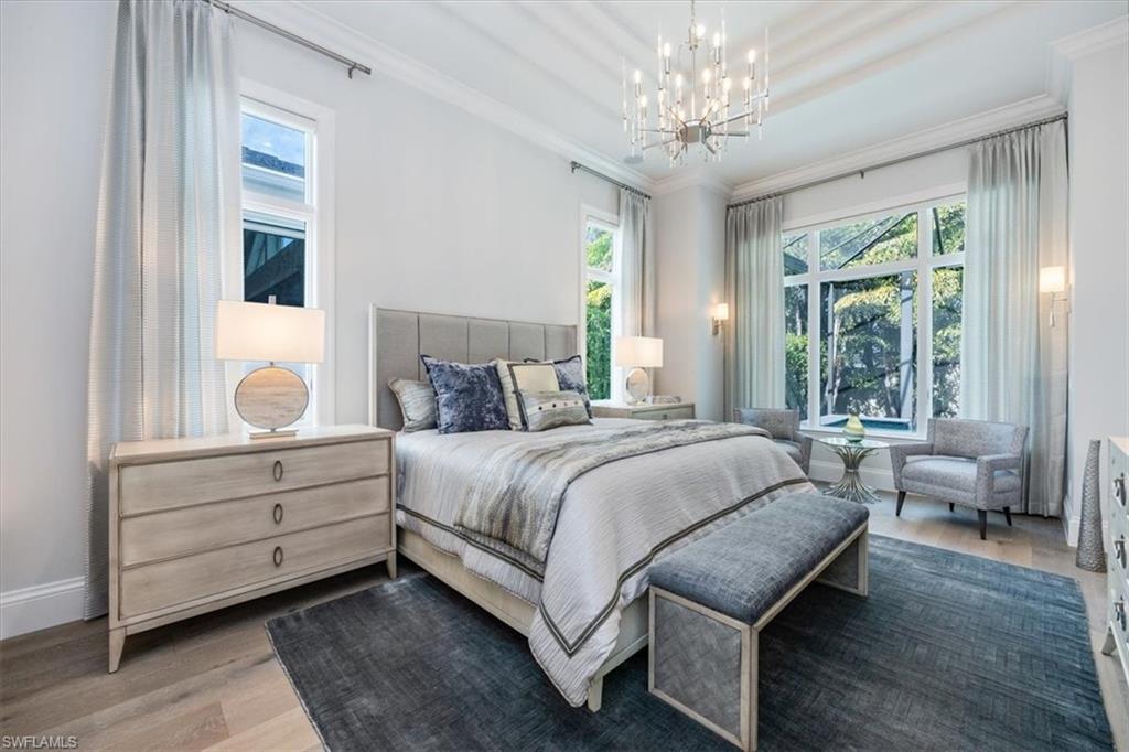 WINDWARD ISLE - Residential