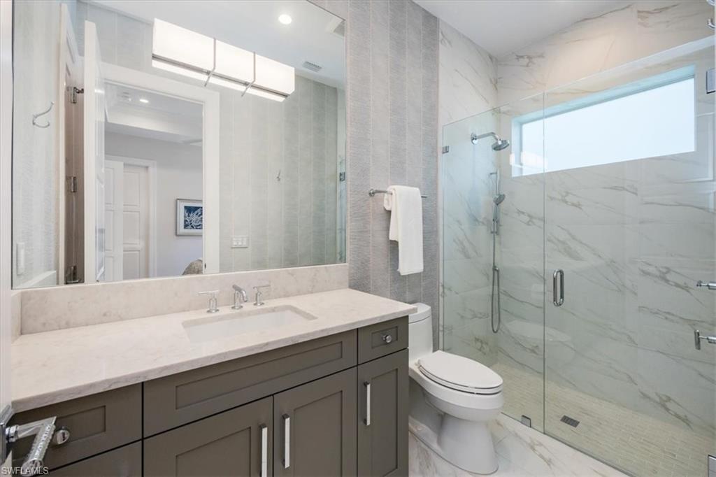 WINDWARD ISLE - Residential