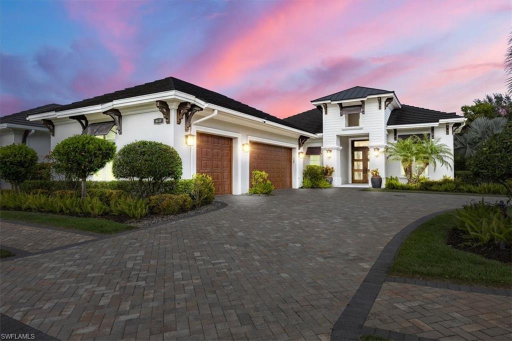 WINDWARD ISLE - Residential