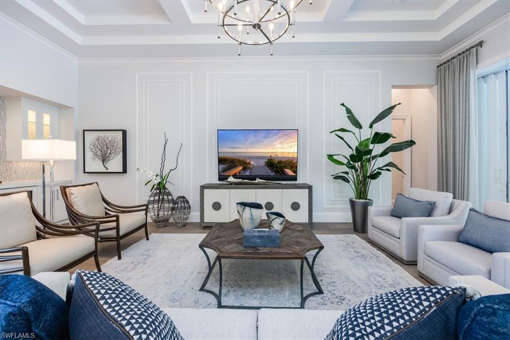 WINDWARD ISLE - Residential