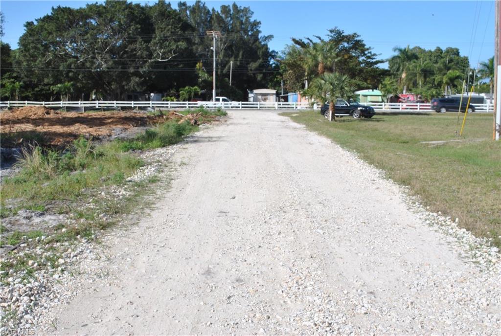 KREAMERS AVOCADO SUBD - Land