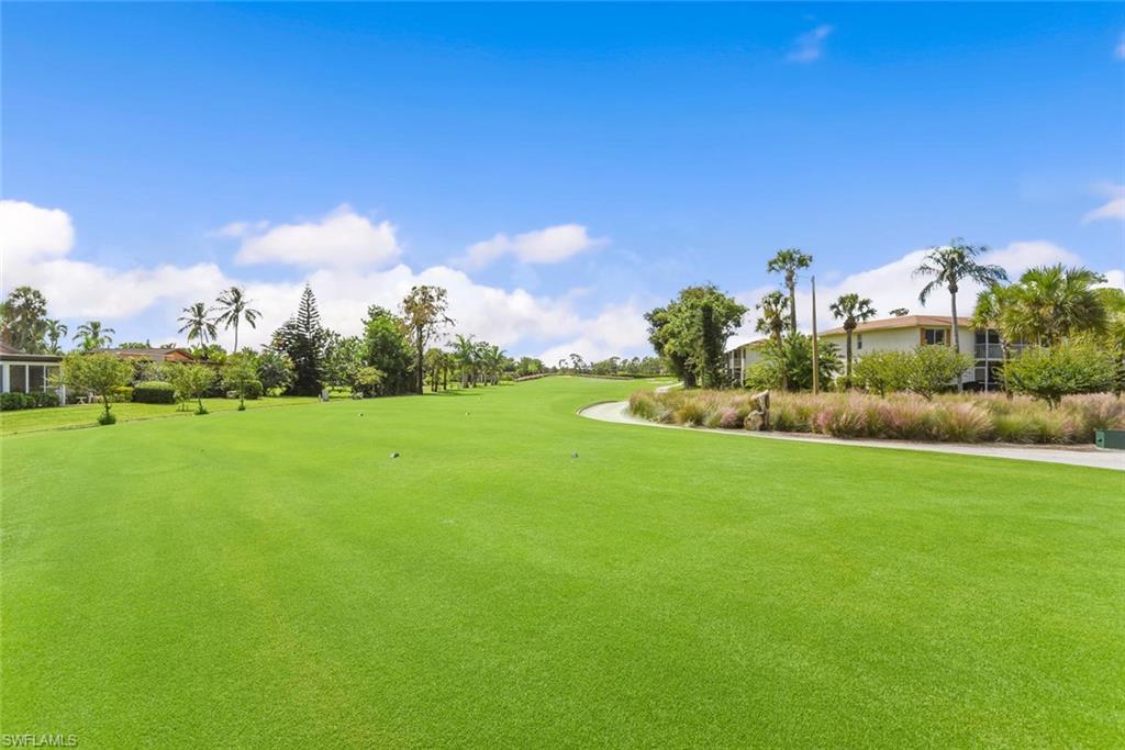 LAKEWOOD VILLAS - Residential