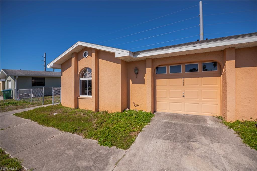 CAPE CORAL - Residential