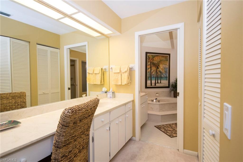 BEARS PAW VILLAS - Residential