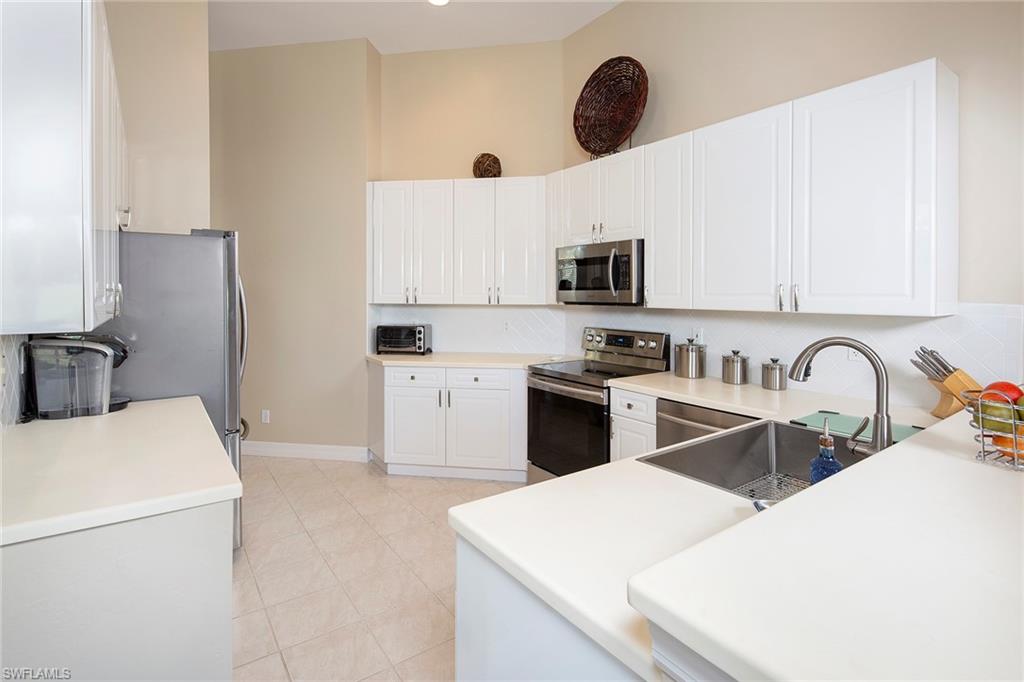 BAYCREST - Residential