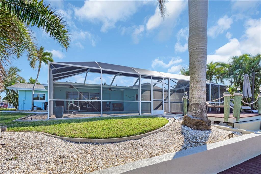 YACHT CLUB - Residential