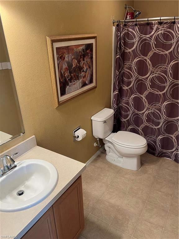 BAYSHORE COMMONS - Residential