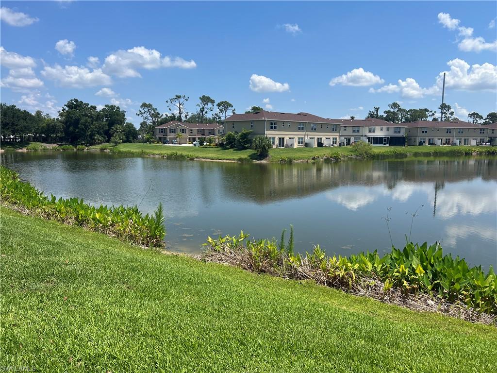 BAYSHORE COMMONS - Residential