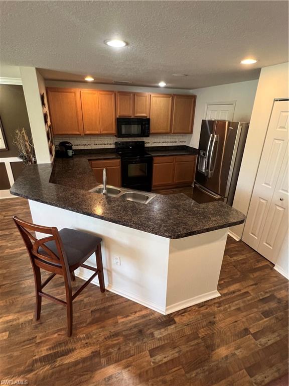 BAYSHORE COMMONS - Residential