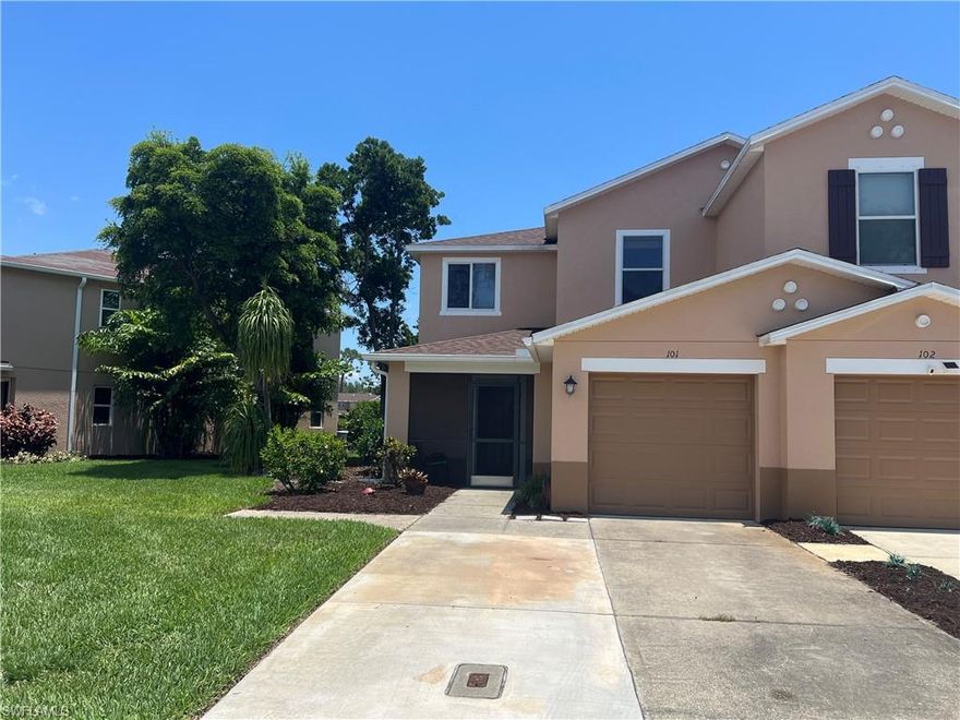 RECENTLY REDUCED: Welcome home to your beautiful lake-front townhome in the desirable gated Bayshore Commons community situated in an ideal location with just a short walk to Publix and provides easy access to I75, downtown Fort Myers River District, designer shopping, restaurants, airports, healthcare, and more. This spacious townhome has an open floor plan downstairs with a split bedroom design upstairs. This home has been meticulously maintained. This is a premium end unit with an abundance of natural light. Your rear sliders offer gorgeous lake views and easy access for fishing while enjoying beautiful sunrises. Updated features include: a new roof, new AC unit, new hot water heater, and new plank laminate flooring downstairs. Other enjoyable features are plush carpet upstairs, a breakfast bar, screened-in porch, and an extra wide driveway. The elegant and spacious clubhouse is available for gatherings where you can enjoy the large lake-side heated pool. This community offers low HOA fees with landscape maintenance, pool maintenance, sewer, water, and trash pickup included. Whether you are in search of the perfect winter getaway or your perfect palm tree paradise, you will be amazed to call this unit home! All information deemed reliable but not guaranteed. Buyers to do due diligence.