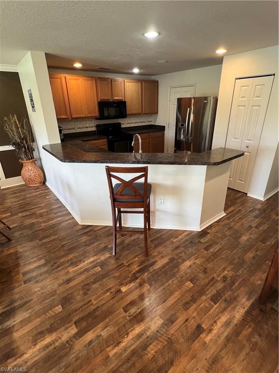 BAYSHORE COMMONS - Residential