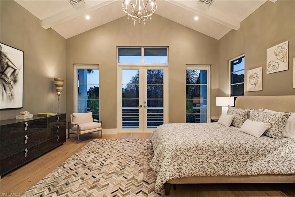 OLDE NAPLES - Residential