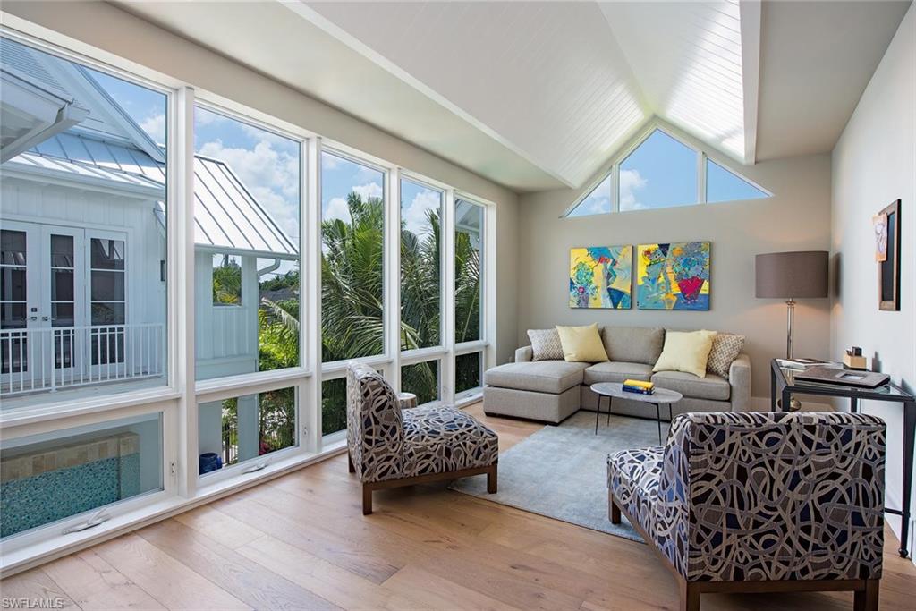 OLDE NAPLES - Residential