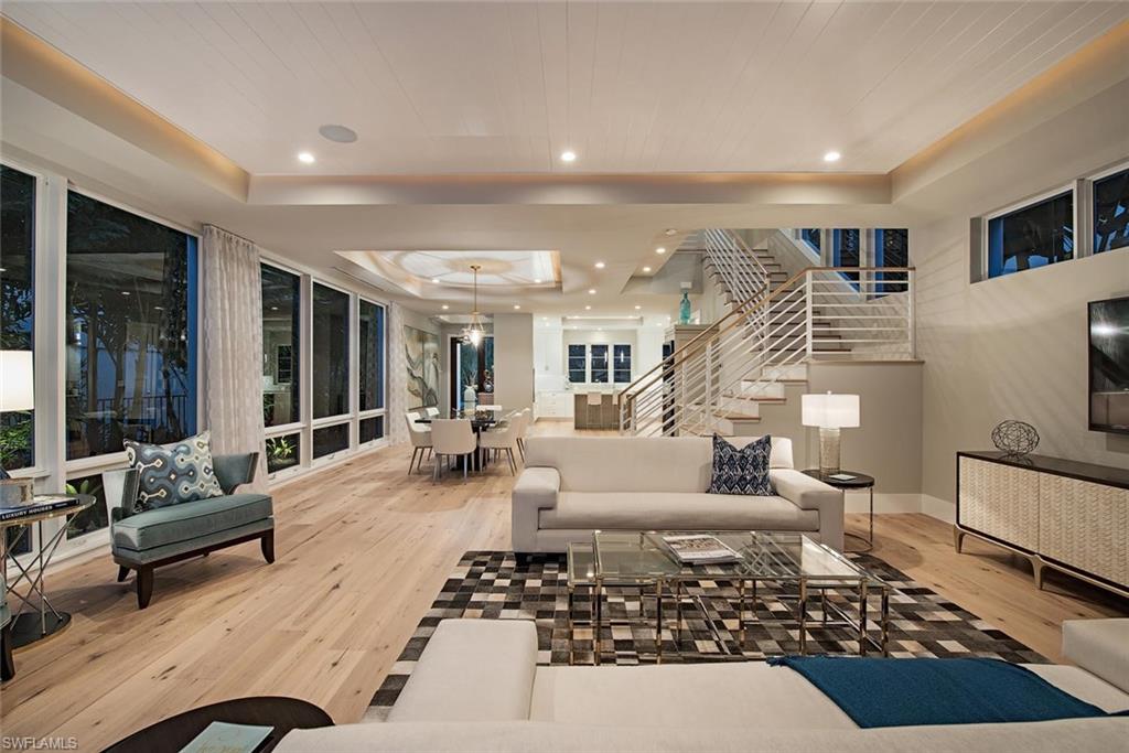 OLDE NAPLES - Residential