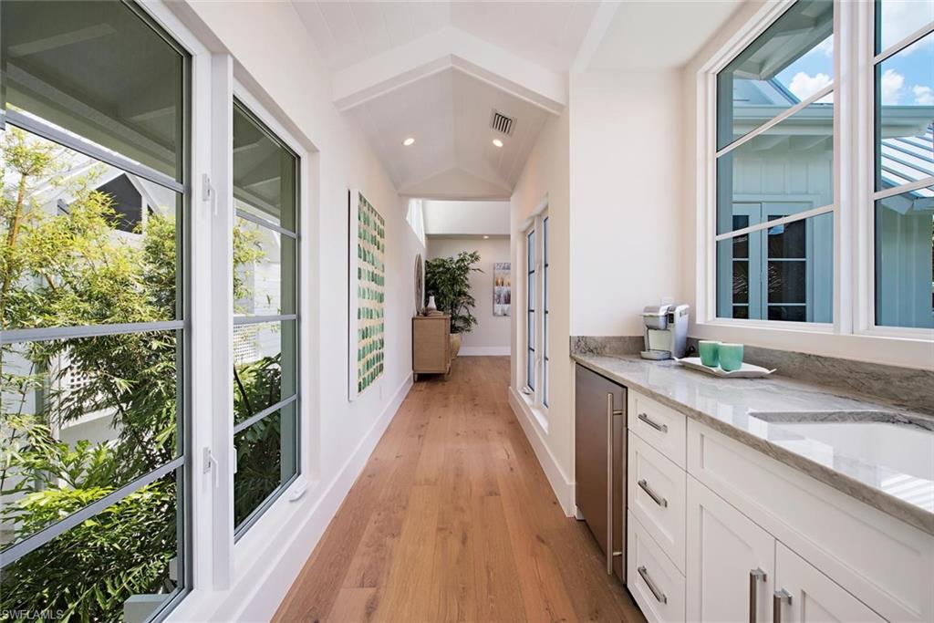 OLDE NAPLES - Residential