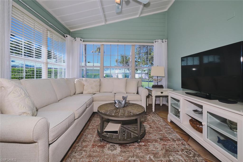 SAGAMORE COURT - Residential